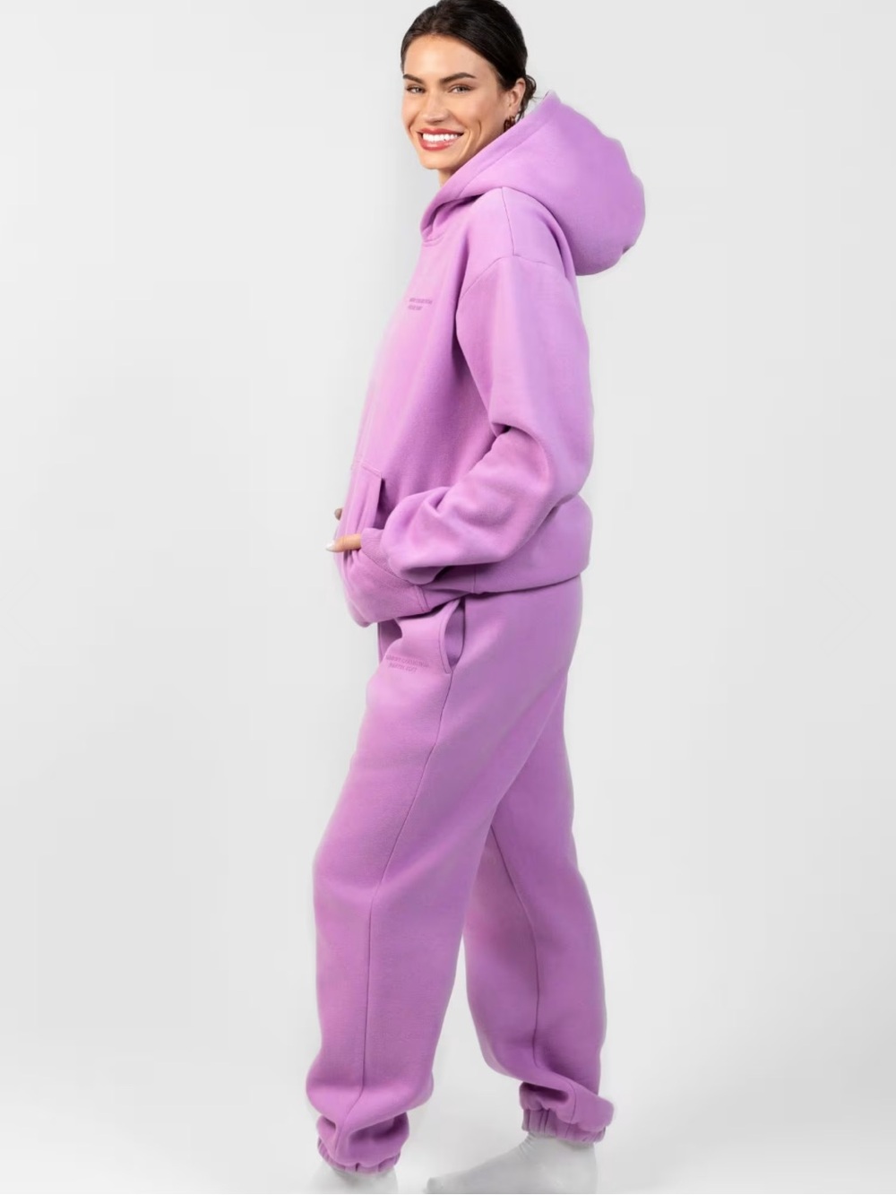 🆕 Comfrt - Pastel Lilac Fleece Sweatpants - Medium - Picture 3 of 7